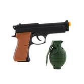 pistool en handgranaat pvc