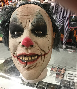 masker Lunatic Clown
