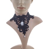 choker skull cameo