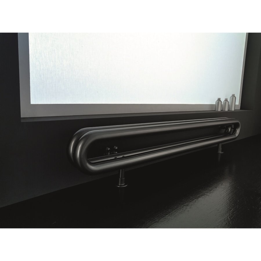 Designradiator Instamat Tubone-H 67x150x14cm Incl. Aansluitset Kleur Naar Keuze