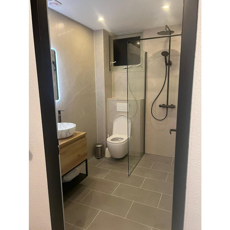 Wandpaneel Isodeco Carrara NIKÉ 120x260 cm SPC Mat Taupe (Prijs per Plaat)