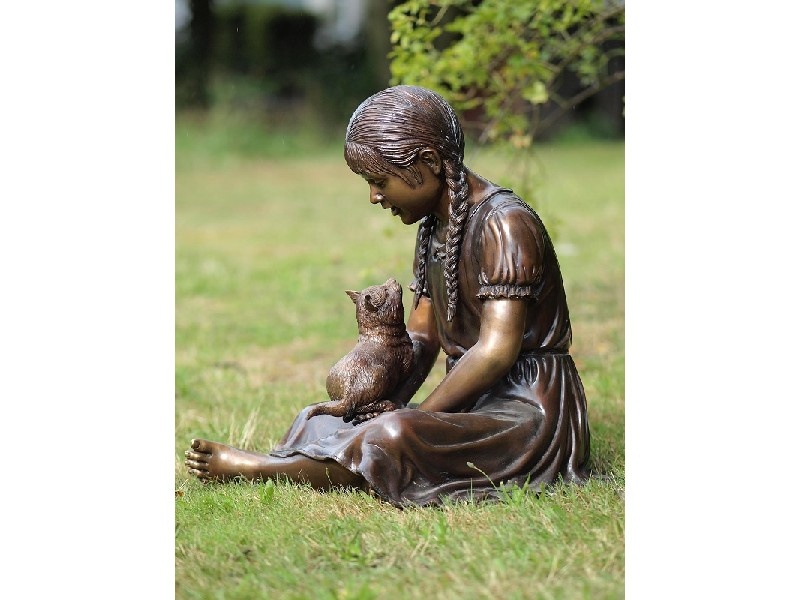 Bronze Statue: Girl with pussy - HeartofArt; the Art of Giving