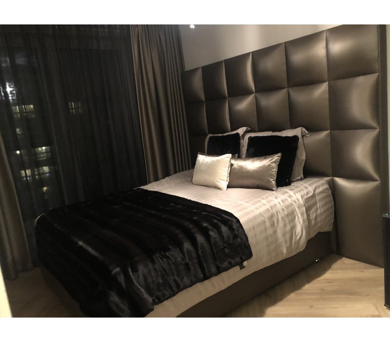 Luxe bed met hoofdbord - 180x200 cm