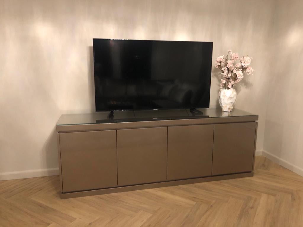 Bekritiseren Geval puur Tv-meubel op maat | Domestica Interior Design - Domestica Interior Design