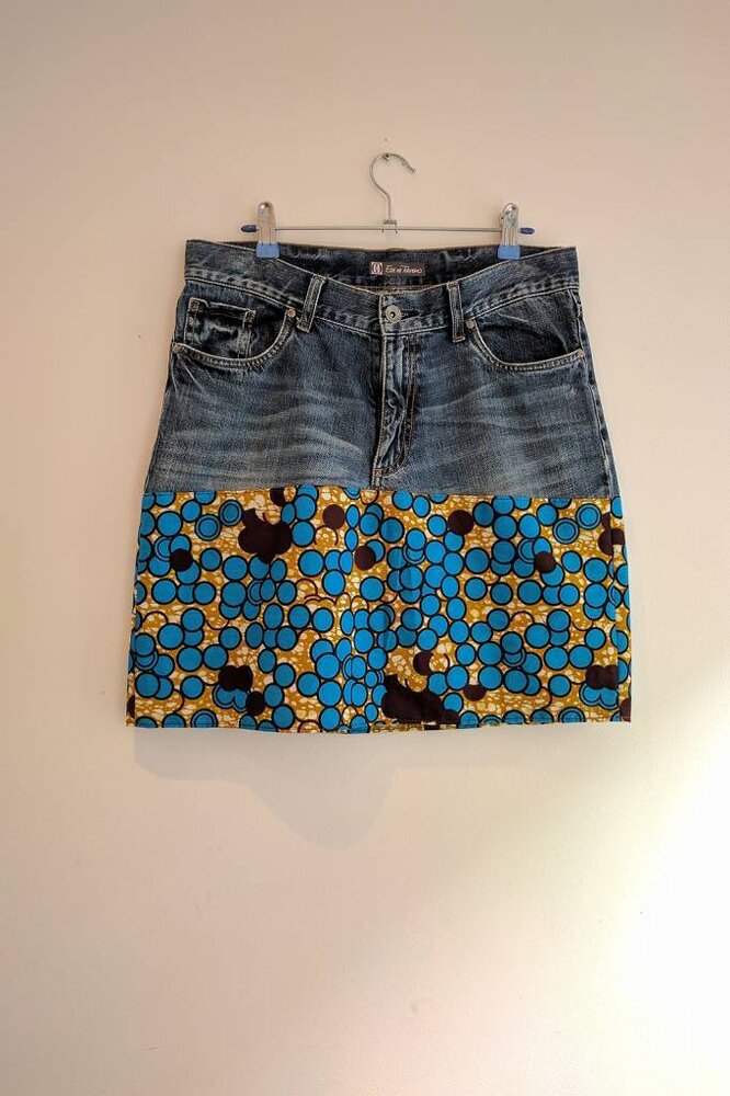 Vintage jeans rokje met blauwe Ankara