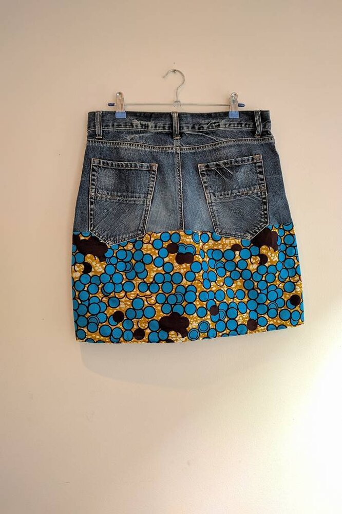 Vintage jeans rokje met blauwe Ankara