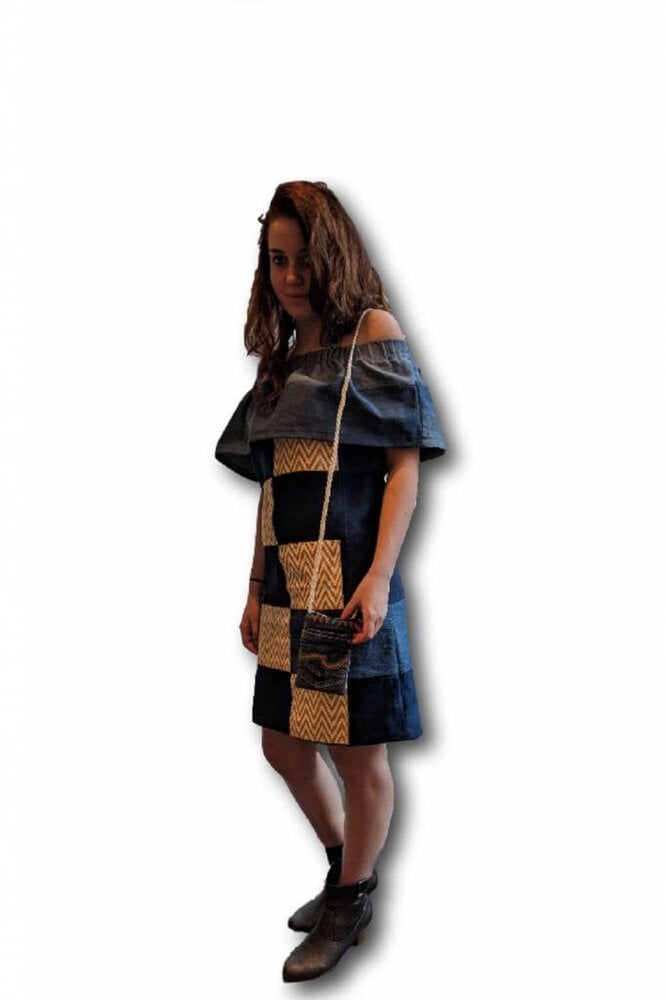 Off shoulder jurk Wealth Inspired