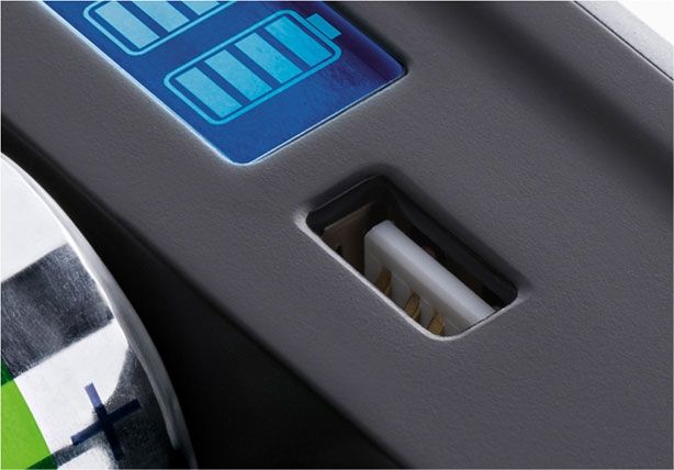 Varta LCD Universal Charger