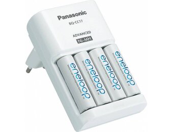 Panasonic BQ-CC17 Eneloop Lader + 4 AA Batterijen