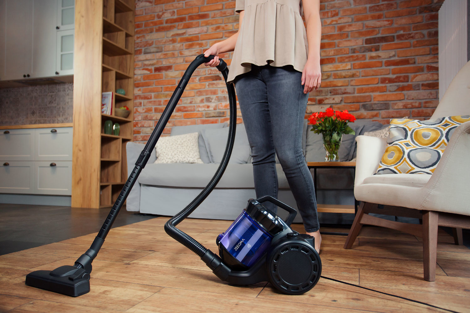 Zeegma Zonder Base Stofzuiger zonder Zak (899W, 78dB)