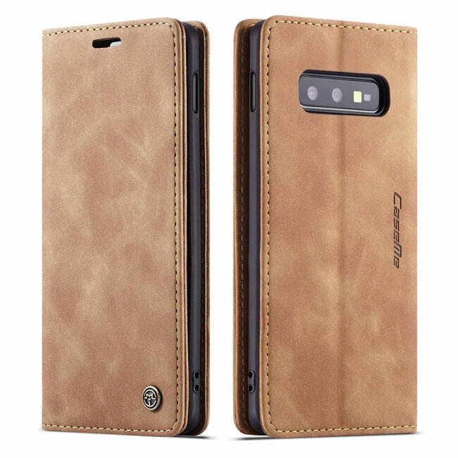 CaseMe - Samsung Galaxy S10e hoesje - Wallet Book Case - Magneetsluiting - Licht Bruin