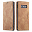 CaseMe - Samsung Galaxy S10e hoesje - Wallet Book Case - Magneetsluiting - Licht Bruin