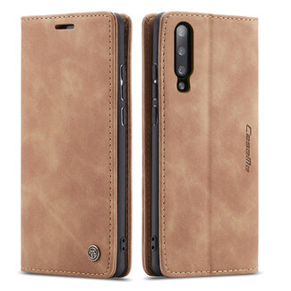 CaseMe CaseMe - Samsung Galaxy A70 hoesje - Wallet Book Case - Magneetsluiting - Licht Bruin