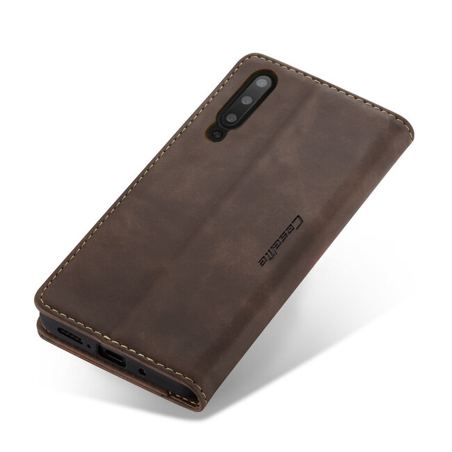 CaseMe - Samsung Galaxy A70 hoesje - Wallet Book Case - Magneetsluiting - Donker Bruin