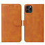 Case2go - Hoesje geschikt voor iPhone 11 Pro - Wallet Book Case -  Ruimte voor 3 pasjes - Licht Bruin