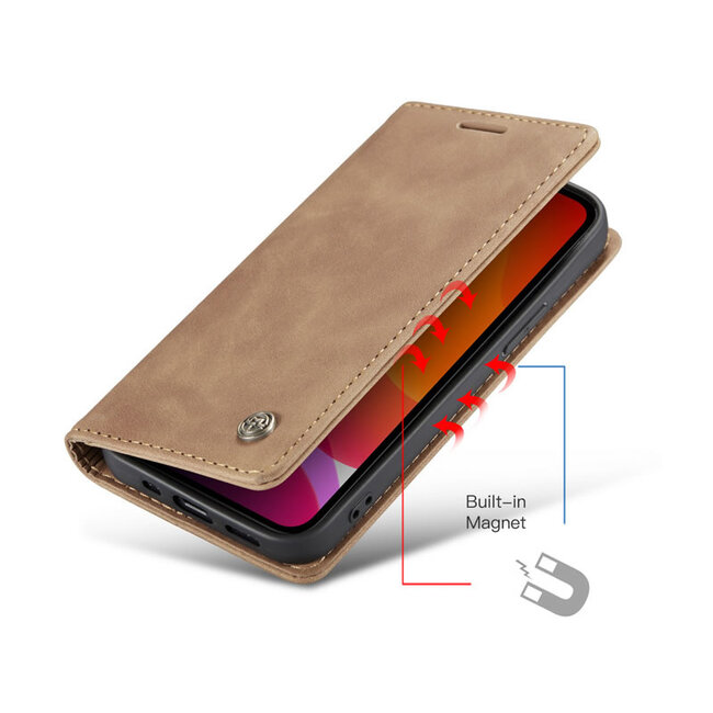 CaseMe - iPhone 12 Pro hoesje - Wallet Book Case - Magneetsluiting - Bruin