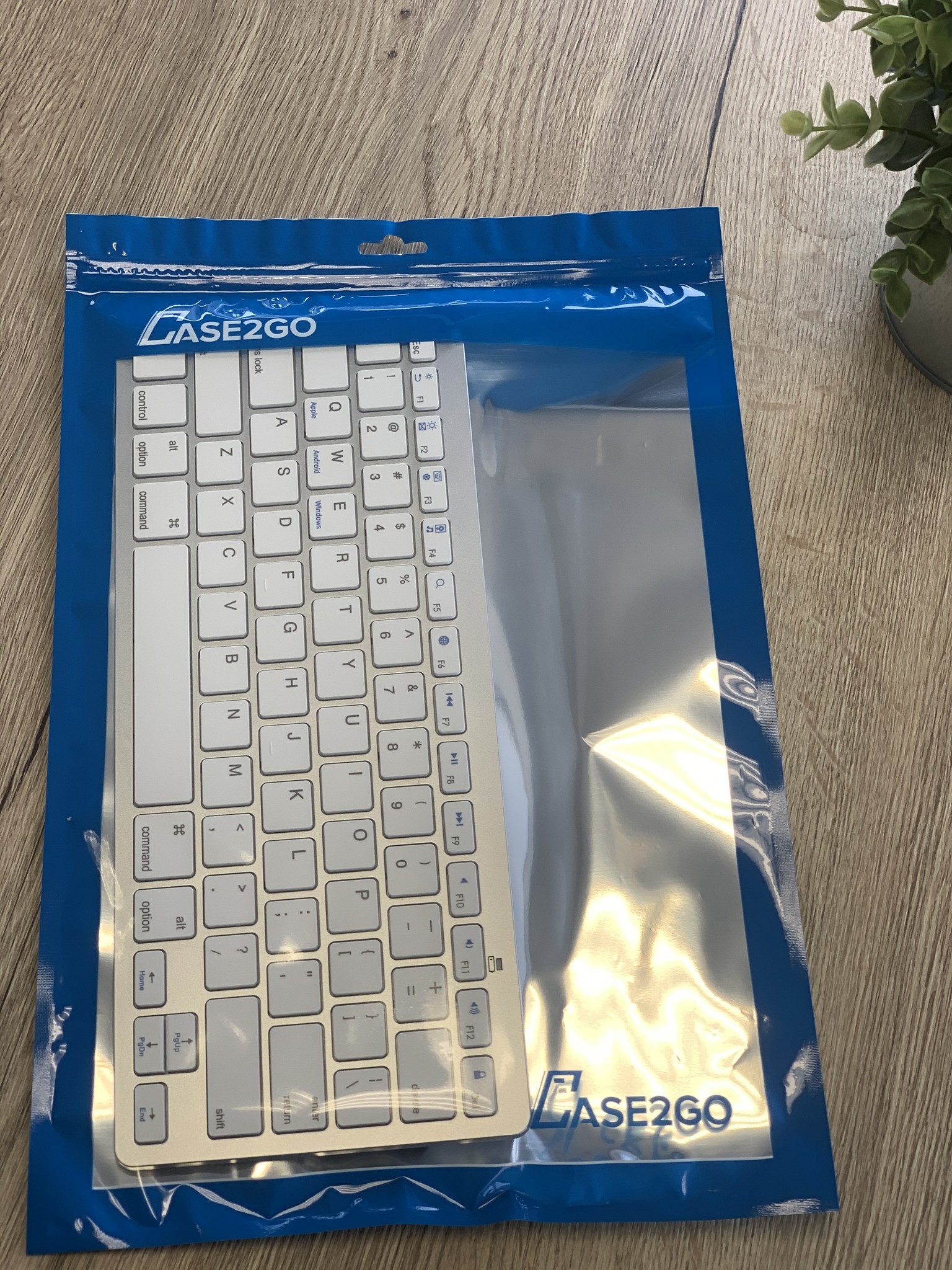 Draadloos Bluetooth Toetsenbord - Wireless Keyboard Oplaa | Case2go.nl