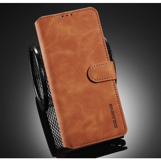 CaseMe - Samsung Galaxy Note 20 Hoesje - Met Magnetische Sluiting - Ming Serie - Leren Book Case - Licht Bruin