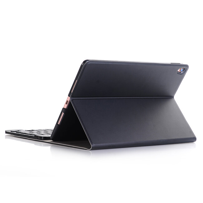Case2go - Bluetooth toetsenbord Tablet hoes geschikt voor iPad 2021 - 10.2 Inch - QWERTY layout - Magneetsluiting - Sleep/Wake-up functie - Zwart