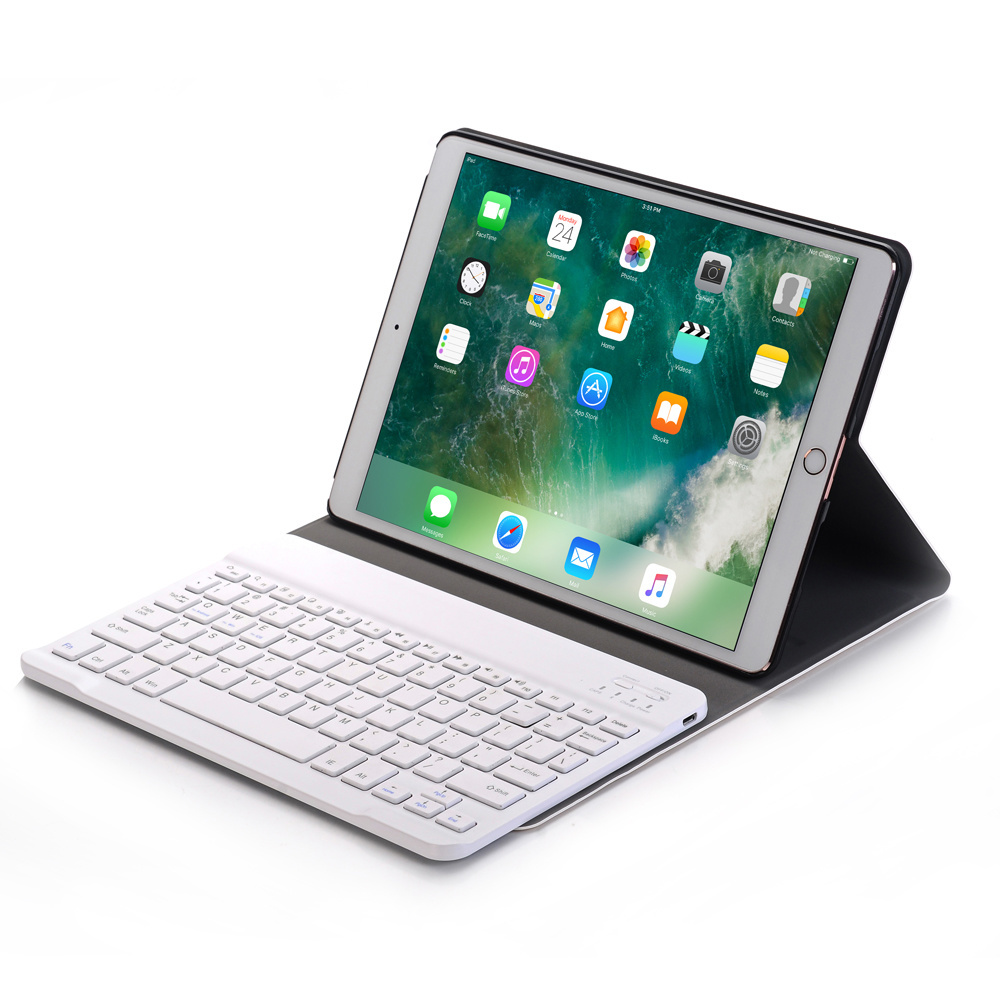 Bluetooth toetsenbord geschikt voor iPad 10.2 (2021 / 2020 / 2019) - Bluetooth toetsenbord hoes - QWERTY layout - Magneetsluiting - Sleep/Wake-up functie - Goud afbeelding