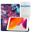 Tablet Hoes & Screenprotector voor iPad (2021, 2020 & 2019) tablet hoes en screenprotector - 2 in 1 cover - 10.2 inch - Tri-Fold Book Case - Galaxy