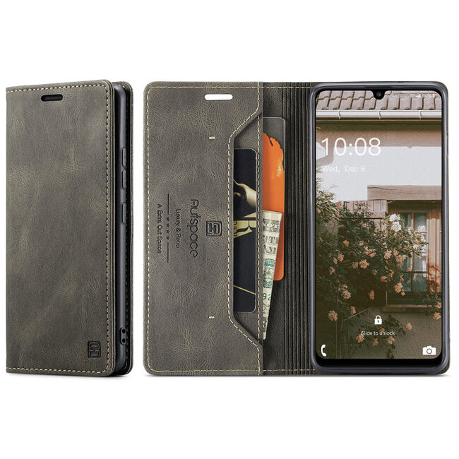 Hoesje geschikt voor Samsung Galaxy A33 5G - Wallet Book Case - Magneetsluiting - met RFID bescherming - Bruin