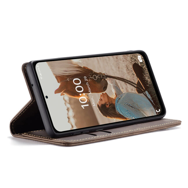 Hoesje geschikt voor Samsung Galaxy M53 - Wallet Book Case - Magneetsluiting - Bruin