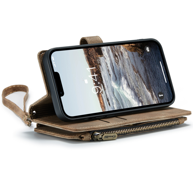 CaseMe - Telefoonhoesje geschikt voor Apple iPhone 14 Plus - Wallet Book Case met ritssluiting - Magneetsluiting - Bruin