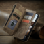 CaseMe - Telefoonhoesje geschikt voor Apple iPhone 14 Plus - Wallet Book Case met ritssluiting - Magneetsluiting - Bruin
