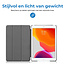 Tablet hoes geschikt voor Apple iPad 2021 / 2020 / 2019 tri-fold hoes - 10.2 inch - Case met Auto Wake/Sleep functie - Blocks