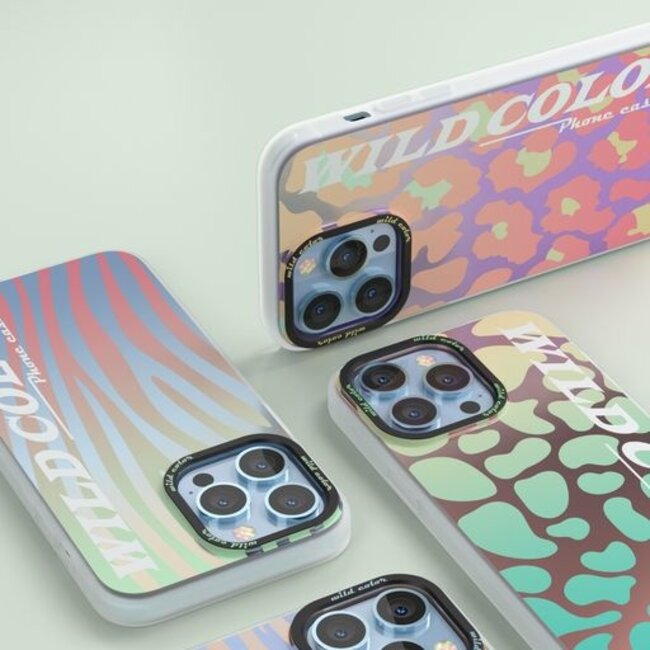 Hoesje geschikt voor Apple iPhone 14 Plus - Devia Protective Case - Back Cover met 3D Afbeelding - Transparant/Groen