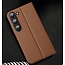 Dux Ducis - Hoes geschikt voor Samsung S23- Magnetische sluiting - Book Case - Bruin