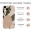 Hoozey - Hoesje geschikt voor Apple iPhone 13 - Nature Vibes - Groen / Beige