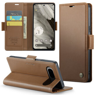 CaseMe CaseMe - Hoesje geschikt voor Google Pixel 8 - Retro Wallet Book Case - Met Magnetische Sluiting - Bruin
