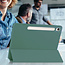 Case2go - Tablet hoes geschikt voor Samsung Galaxy Tab S9 (2023) - Auto Wake/Sleep functie - Tri-Fold Book Case met penhouder - Donker Groen