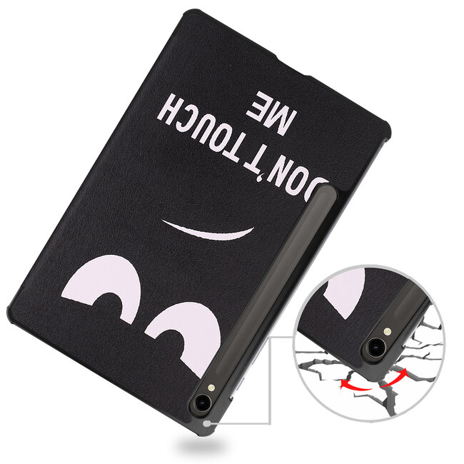 Tablethoes en Screenprotector geschikt voor Samsung Galaxy Tab S9 (2023) - Tri-fold hoes met Auto/Wake functie en Magnetische sluiting - Don't Touch Me
