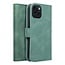 Case2go - Telefoonhoesje geschikt voor iPhone 13 - Wallet Book Case - Met Magnetische Sluiting - Groen