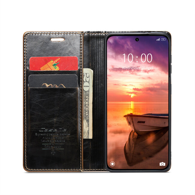 CaseMe - Telefoonhoesje geschikt voor Xiaomi Redmi Note 13 Pro 5G - Flip Wallet Case - Magneetsluiting - Bruin