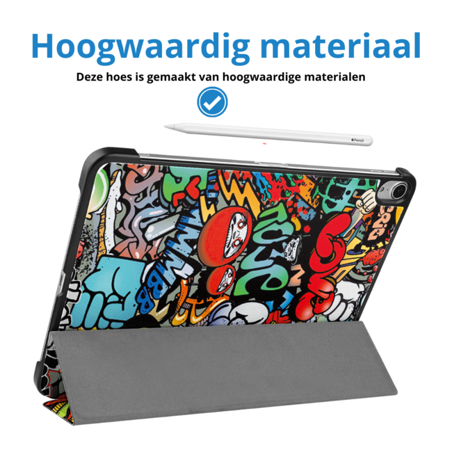 Hoes geschikt voor Apple iPad Air 13 (2025) / iPad Air 13 (2024) - 13 Inch - Tri-Fold Book Case met Stylus Pen houder - TPU - Graffiti