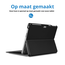 Case2go - Hoes geschikt voor Microsoft Surface Pro 11 - 13 inch Cover - Book Case met Stand Functie - Zwart