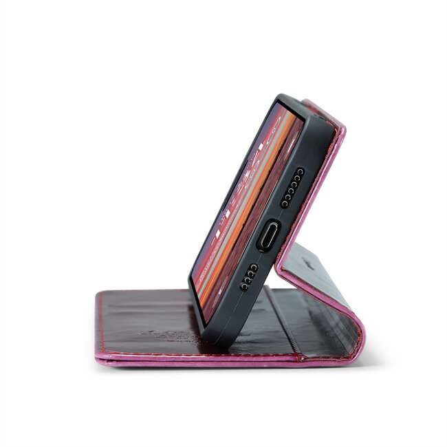 CaseMe - Telefoonhoesje geschikt voor Apple iPhone 16 Plus - Flip Wallet Case - Magneetsluiting - Rood