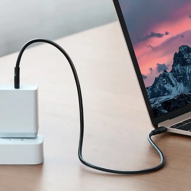 Ugreen - USB-C naar USB-C - 1.0 Meter - Geschikt voor Smartphones, Tablets, Laptops - Zwart