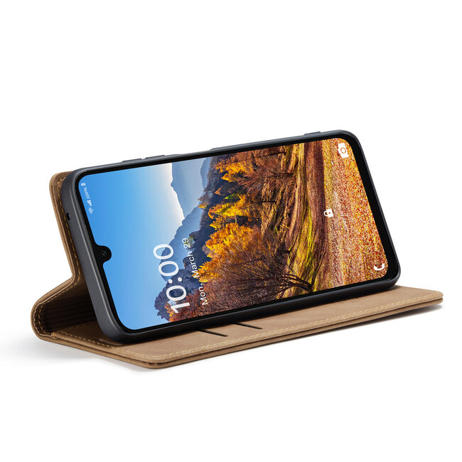 CaseMe - Telefoonhoesje geschikt voor Samsung Galaxy A16 - Wallet Book Case - Met Magnetische Sluiting - Lichtbruin