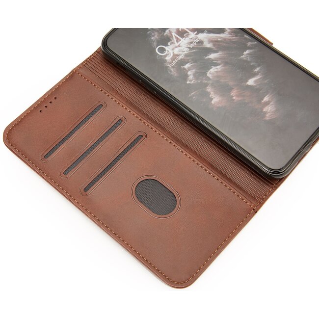 Case2go - Hoesje geschikt voor Samsung Galaxy S20 - Wallet Book Case -  Ruimte voor 3 pasjes - Donker Bruin