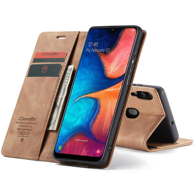 caseme - Hoesje geschikt voor Samsung Galaxy A30 - wallet book case - magneetsluiting - licht bruin
