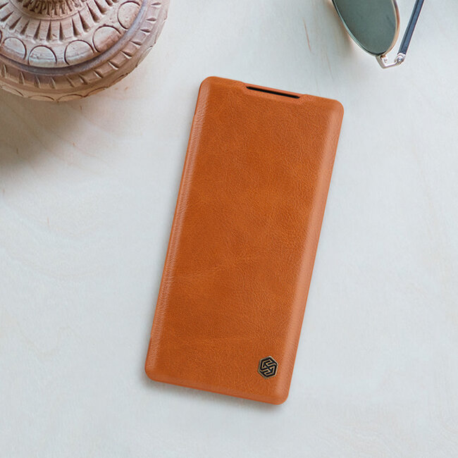 Hoesje geschikt voor Huawei Mate 40 Pro - Qin Leather Case - Flip Cover - Bruin
