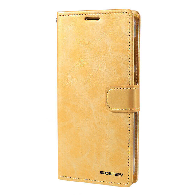 Telefoonhoesje geschikt voor Apple iPhone 13 - Blue Moon Diary Wallet Case - Goud