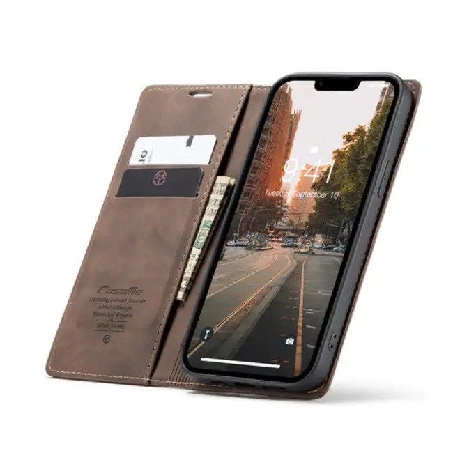 CaseMe - Telefoonhoesje geschikt voor Apple iPhone 15 Pro Max - Wallet Book Case - Met Magnetische Sluiting - Donker Bruin