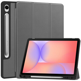 Case2go Case2go - Tablet hoes geschikt voor Samsung Galaxy Tab S10 Lite (2025) - 10.9 Inch - Tri-fold hoes met Auto/Wake functie en Magnetische sluiting - TPU Cover Met Pencil Houder - Grijs