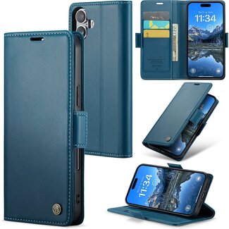 CaseMe CaseMe - Hoesje geschikt voor Apple iPhone 17 - Retro Wallet Book Case - Met Magnetische Sluiting - Blauw